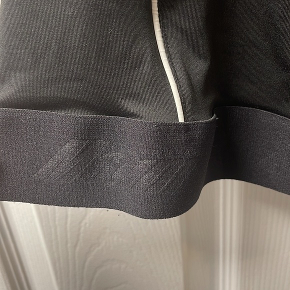 Women’s MSGM ACTIVE TANK SIZE LARGE - Picture 4 of 4